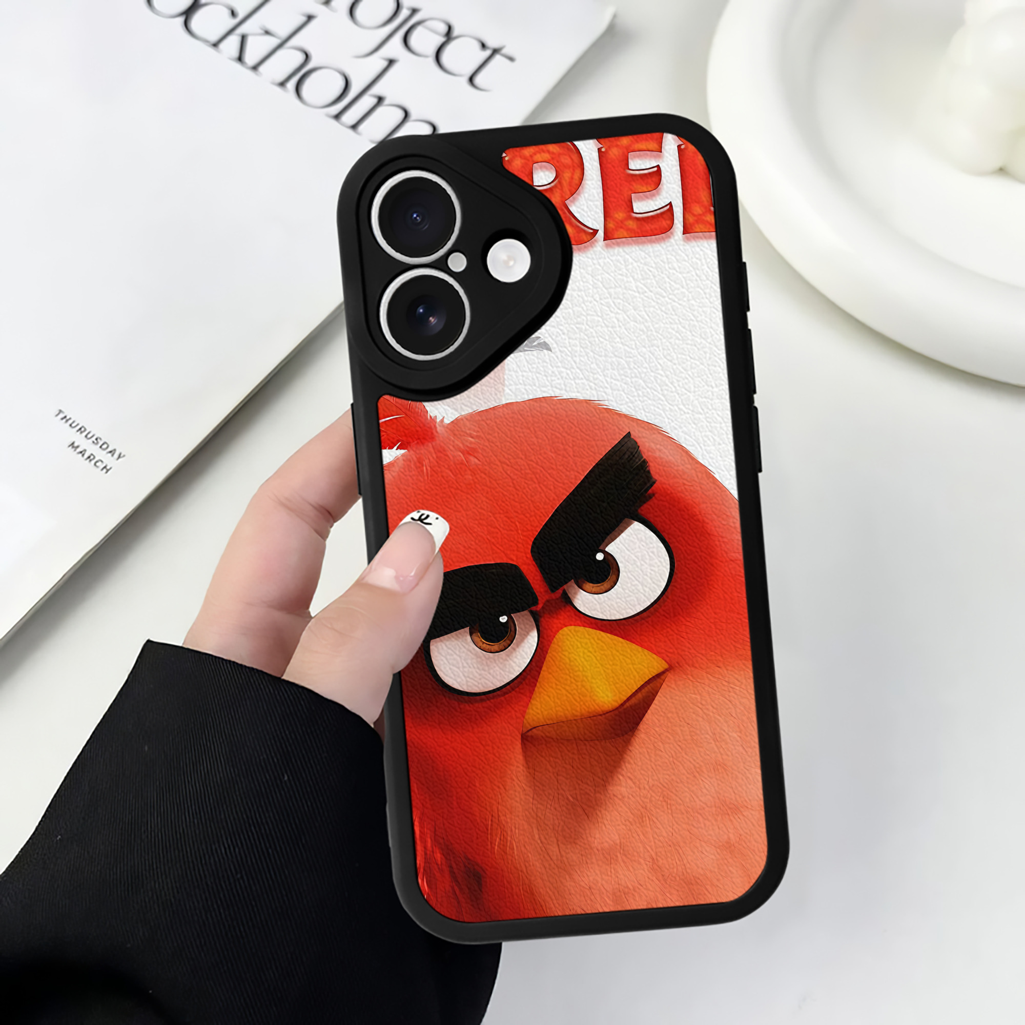 （画像用） Angry Birds アングリーバード 【iPhone 16シリーズ対応】シリコンスマホケース（レザー調） 材質：シリコン